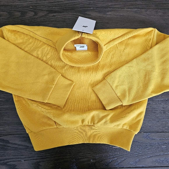 Nike Girl's Sportswear sweater - Picture 4 of 6